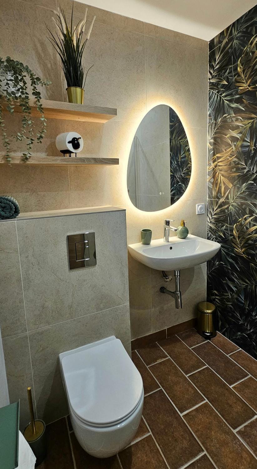 Toilet, Bathroom