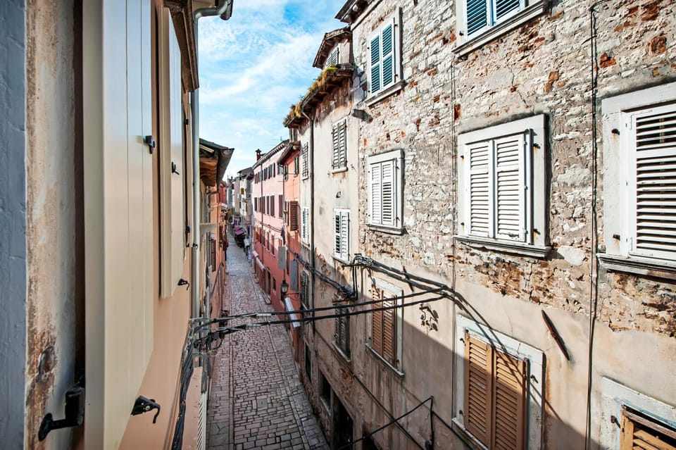 Neighbourhood, City view, Street view