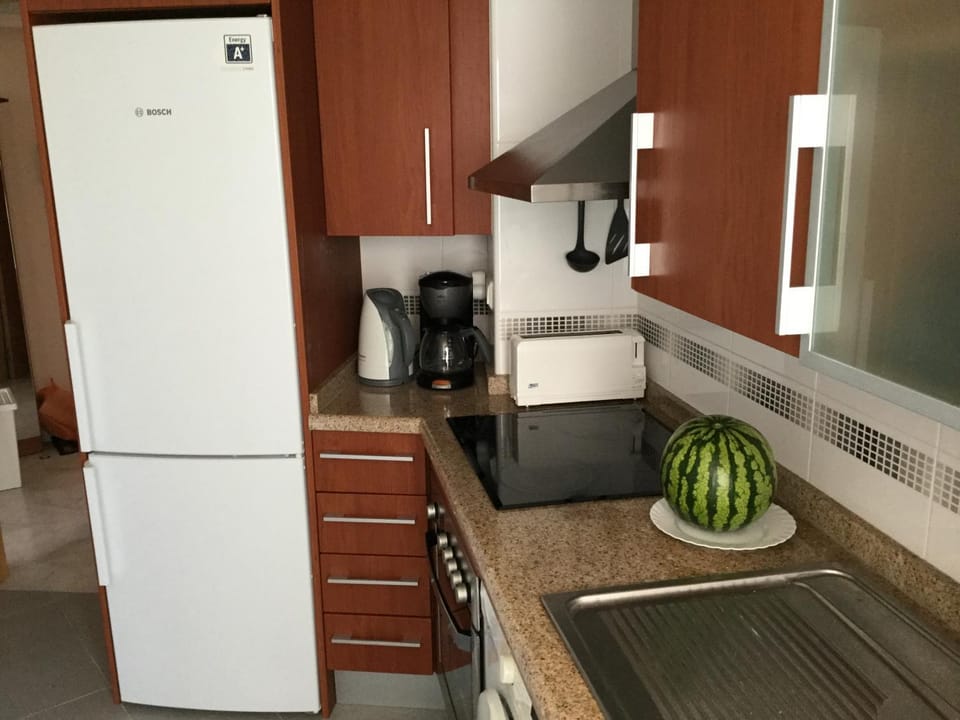 Coffee/tea facilities, Kitchen or kitchenette
