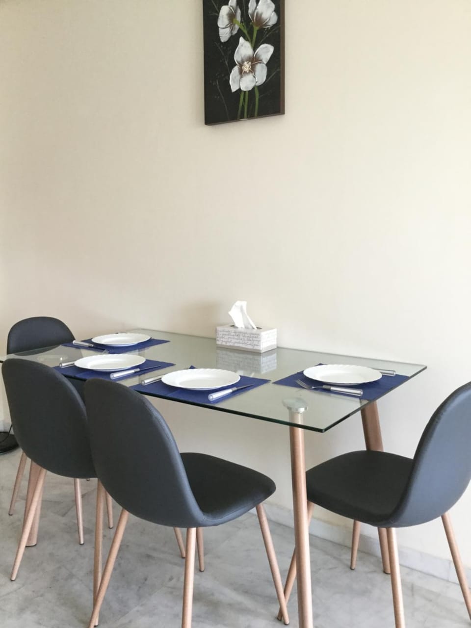 Living room, Dining area