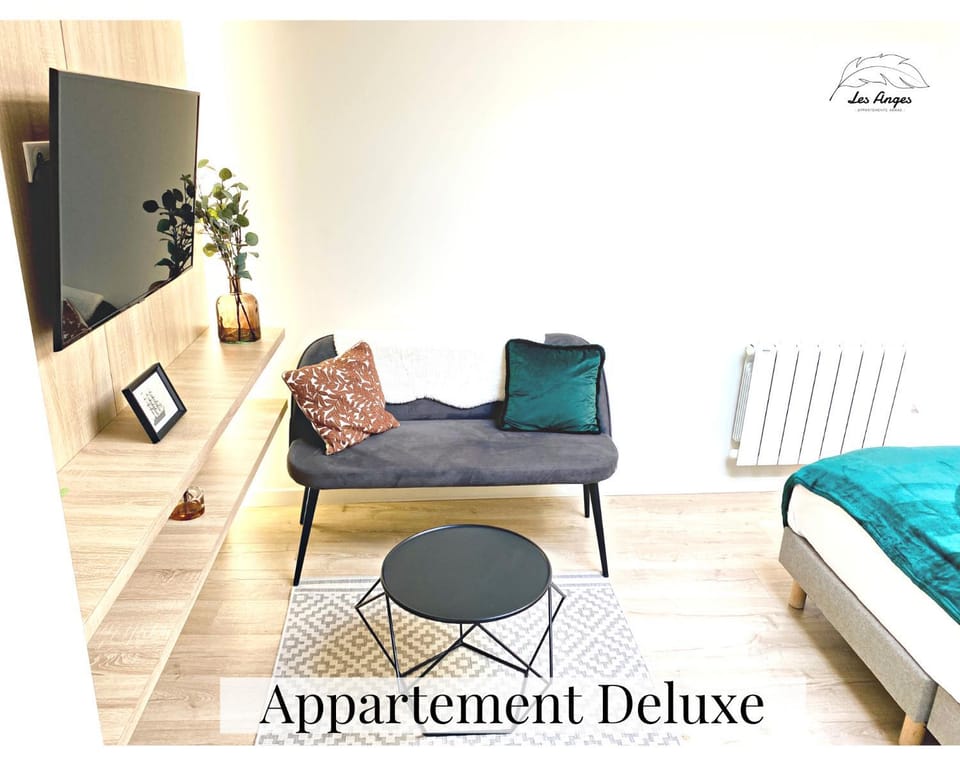 TV and multimedia, Seating area