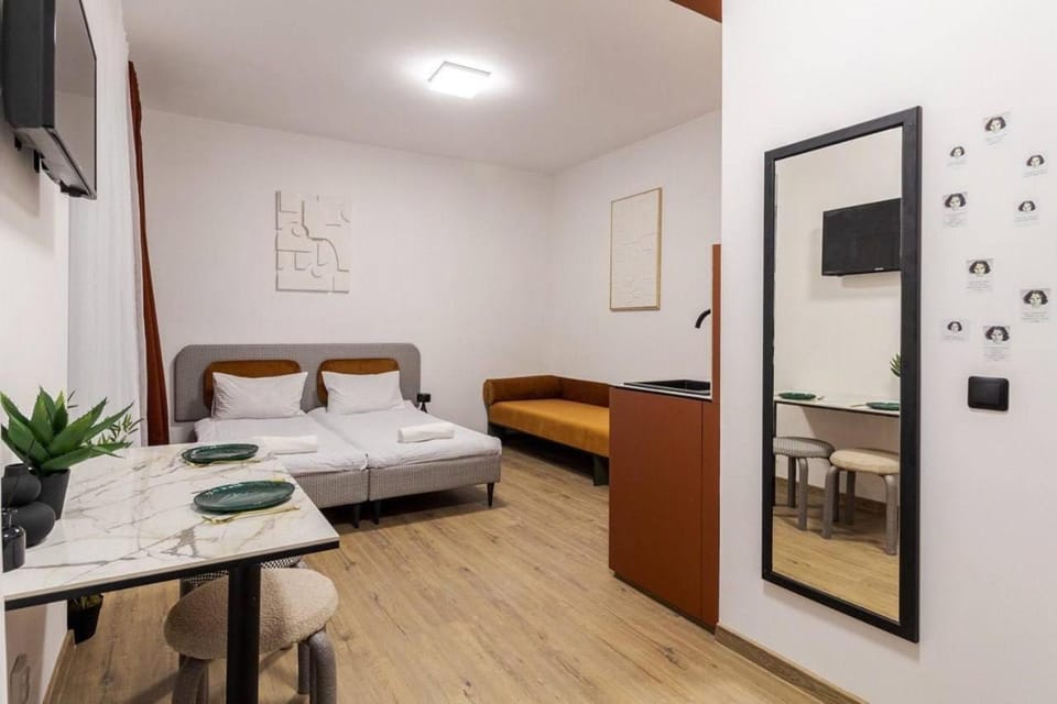 Апартаменти в центрі на Валовій 27 Apartment in Lviv