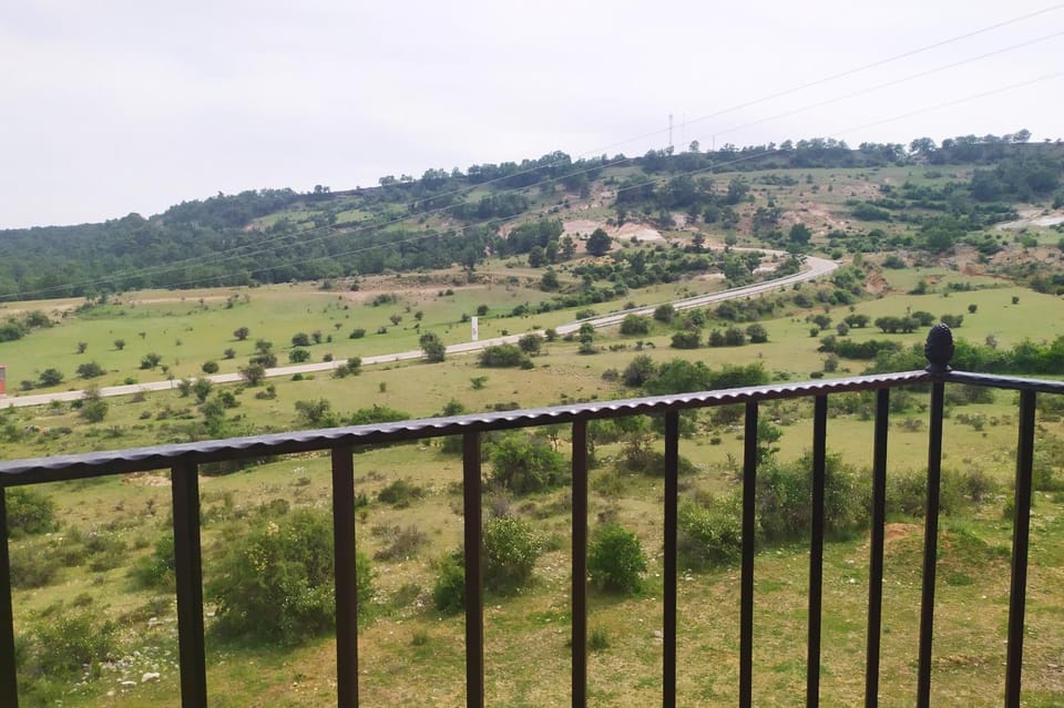 Balcony/Terrace, Mountain view
