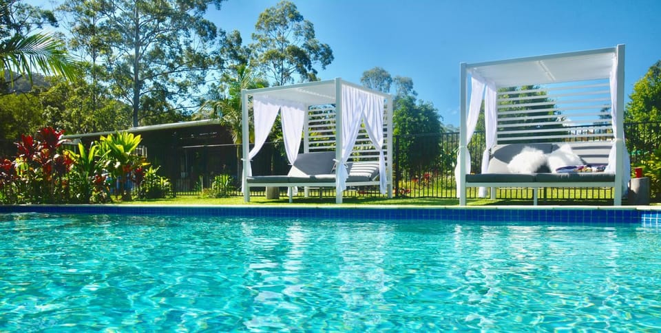 Swimming pool, Swimming pool, sunbed