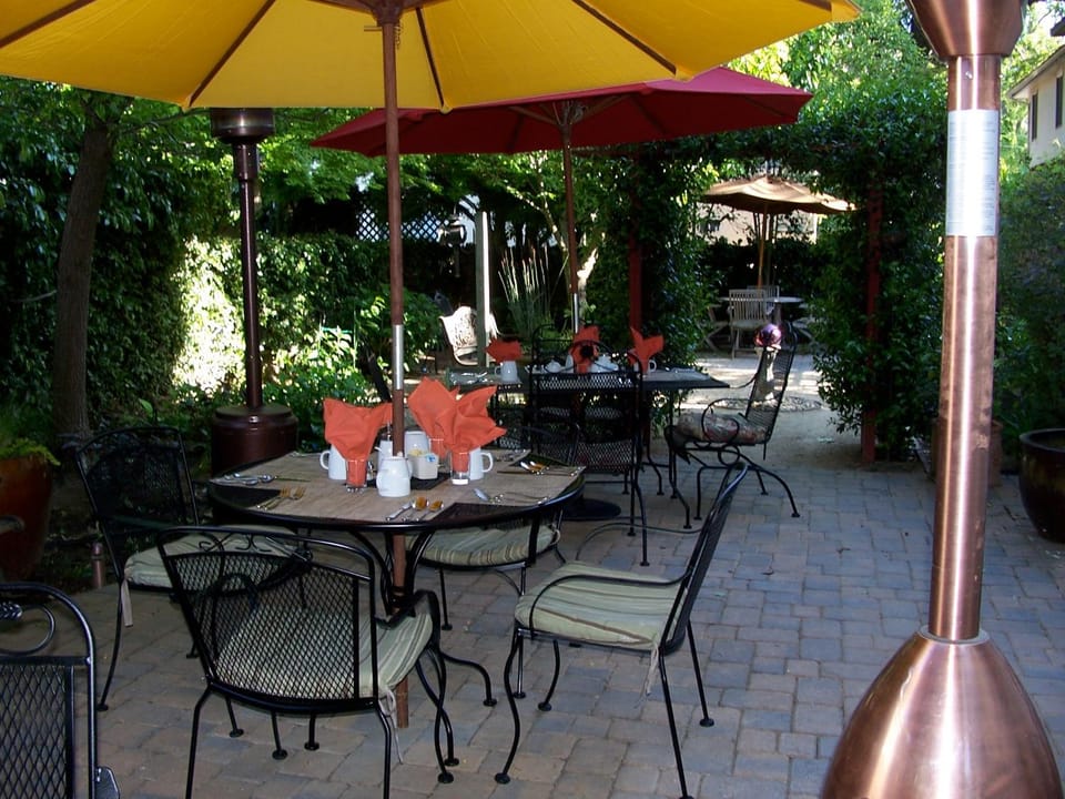 The Inn on First Bed and Breakfast in Napa Valley