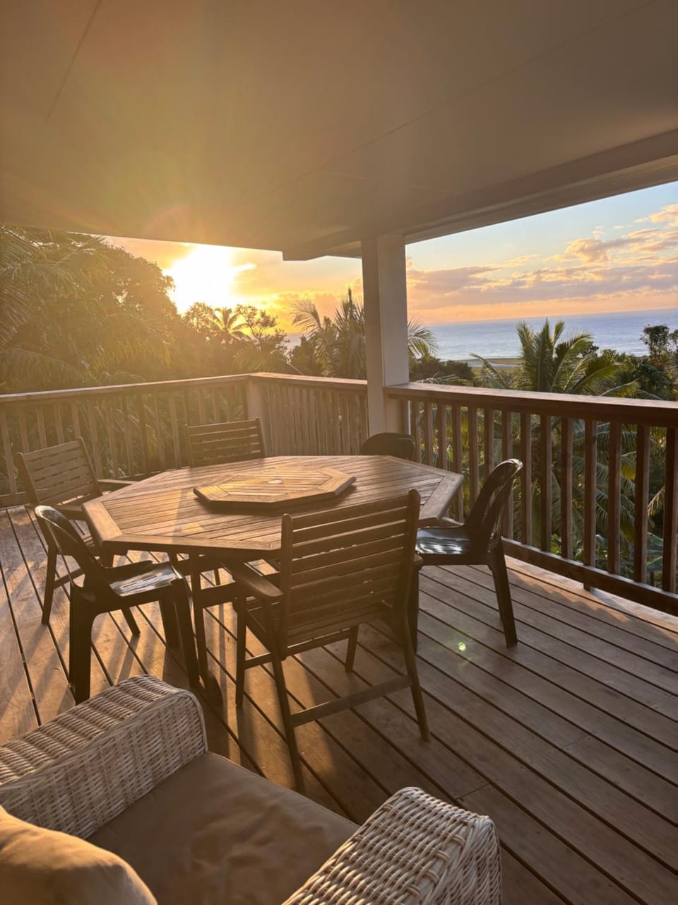 Pacific views, tranquil location, large home Navy House 2 House in Arorangi District