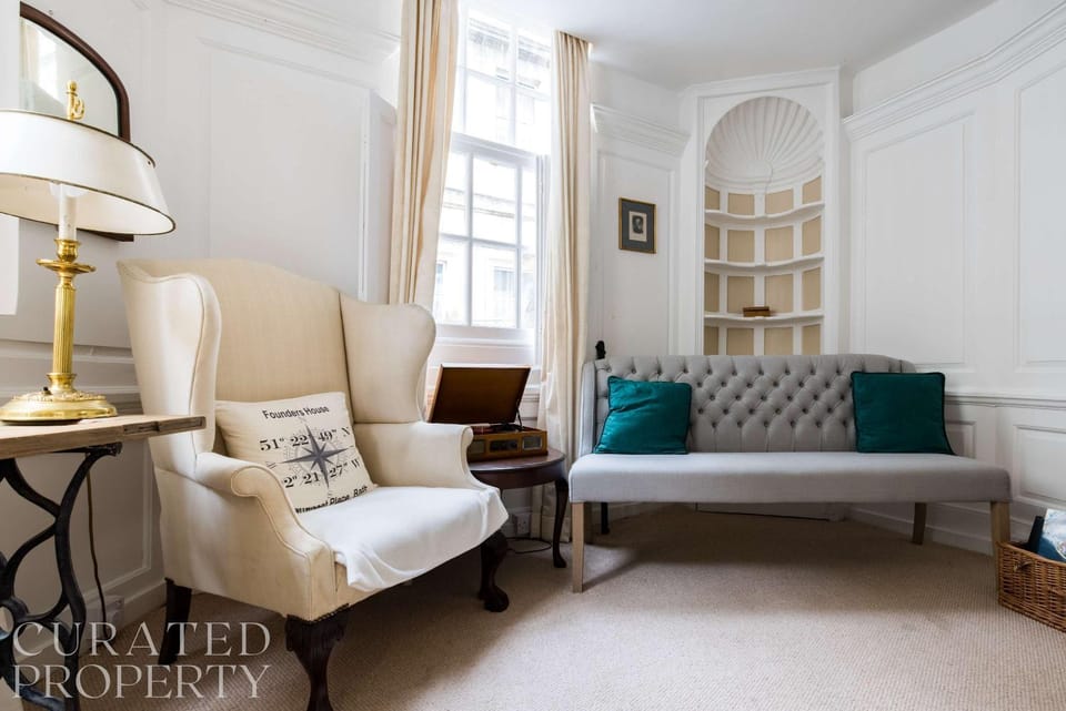 Central Bath Townhouse ‘Founders House’ House in Bath