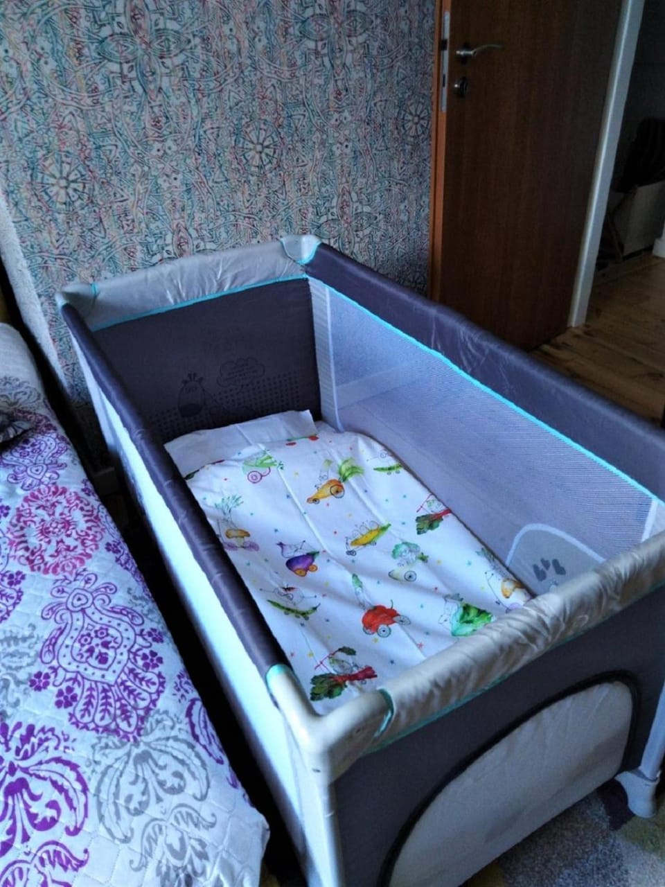 cot