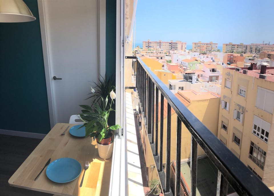 View (from property/room), Balcony/Terrace, City view, Sea view, Street view