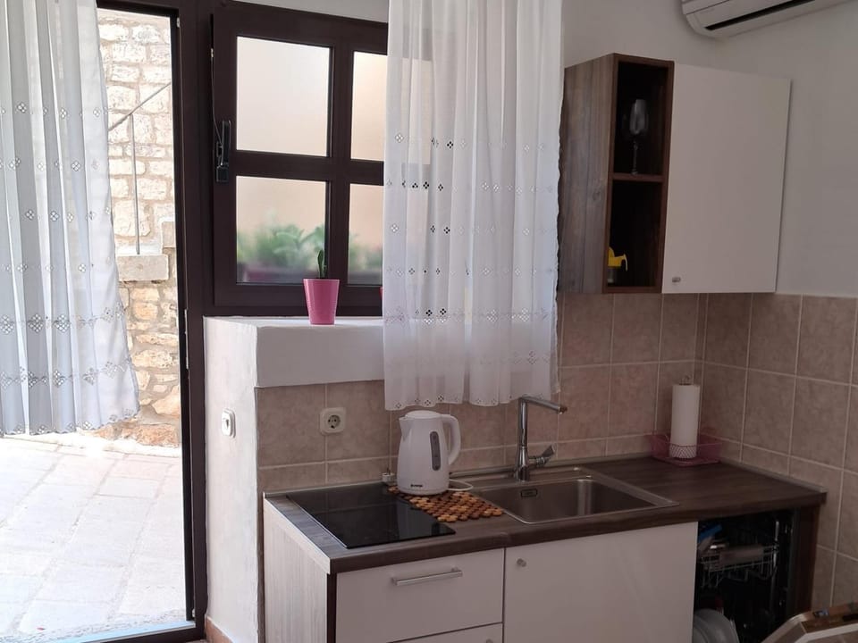 Apartments Ljubica Apartment in Stari Grad