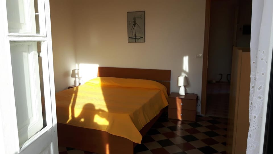 Stupenda casetta in centro storico La Maddalena House in Sardinia