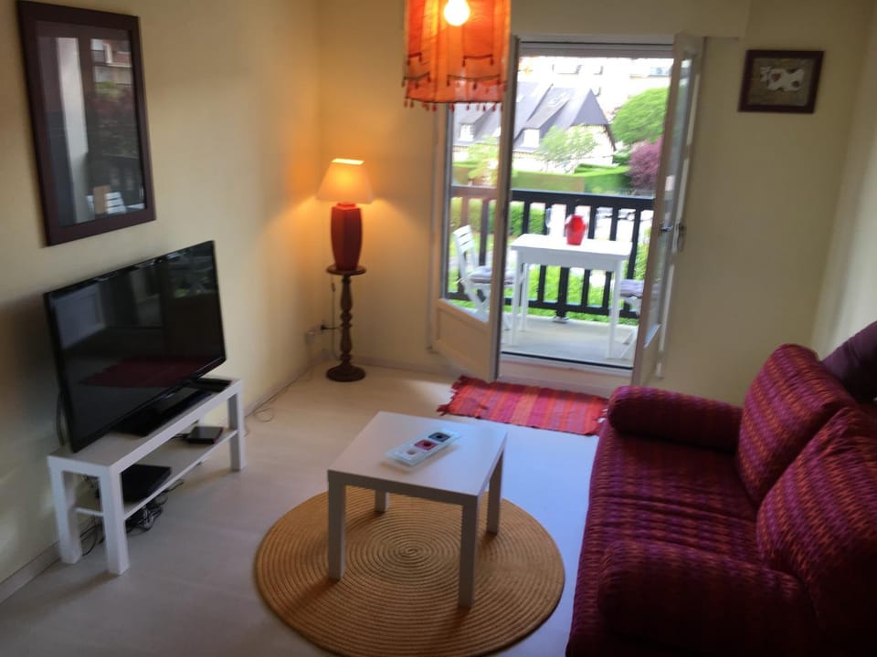 Le Studio 102 Apartment in Normandy