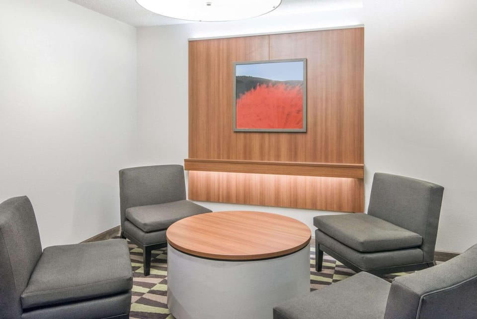 Lobby or reception, On site
