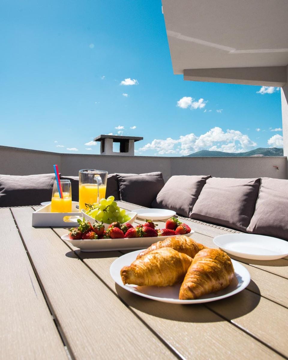 Continental breakfast