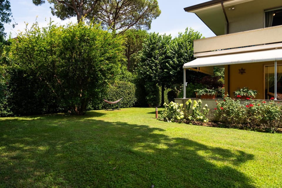 Villa Verde a Forte dei Marmi Villa in Forte dei Marmi