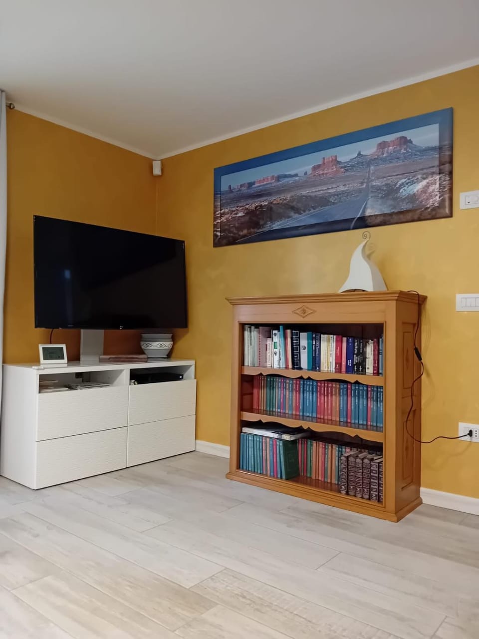 Library, TV and multimedia, Evening entertainment