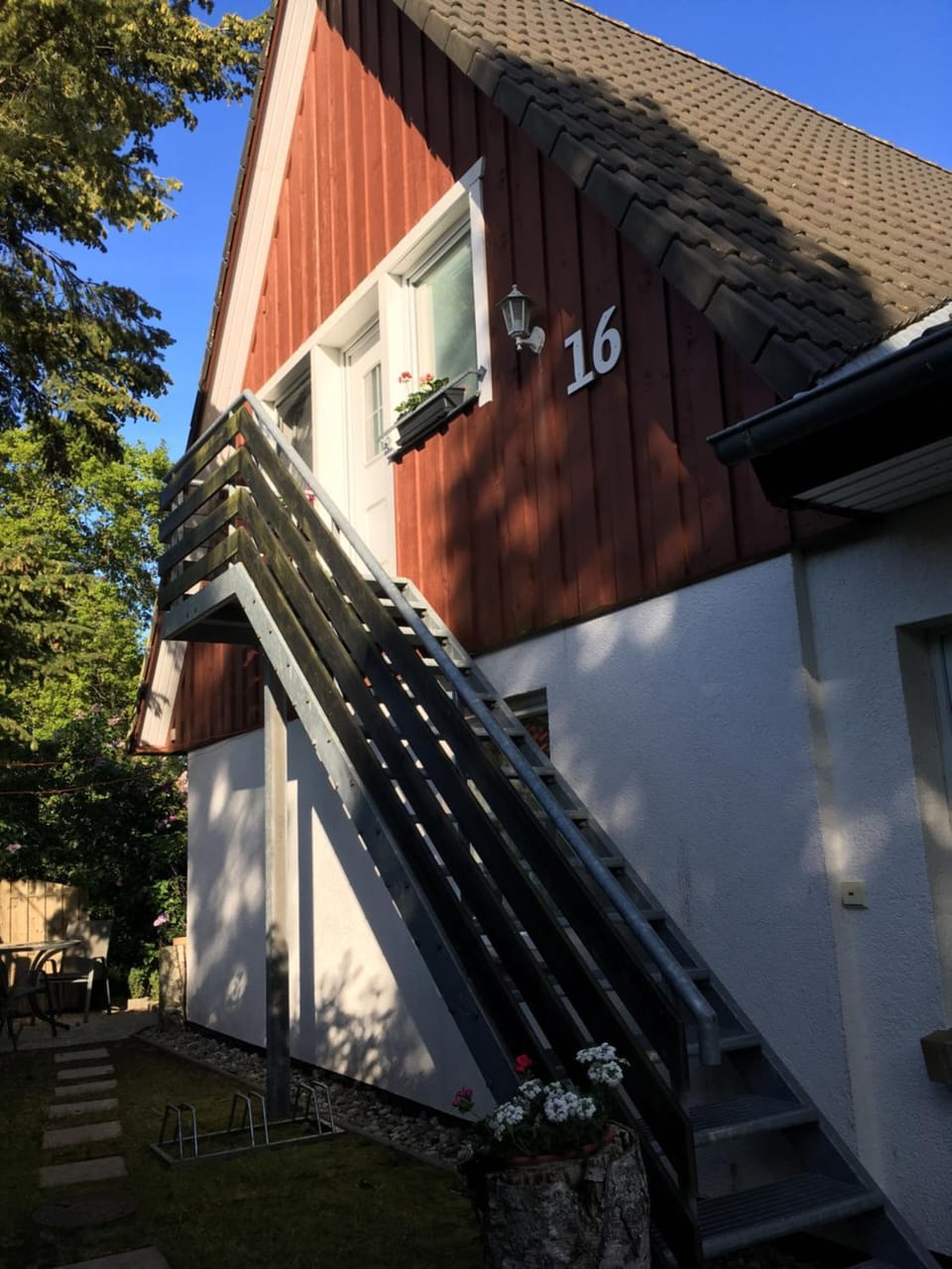 Property building, Facade/entrance