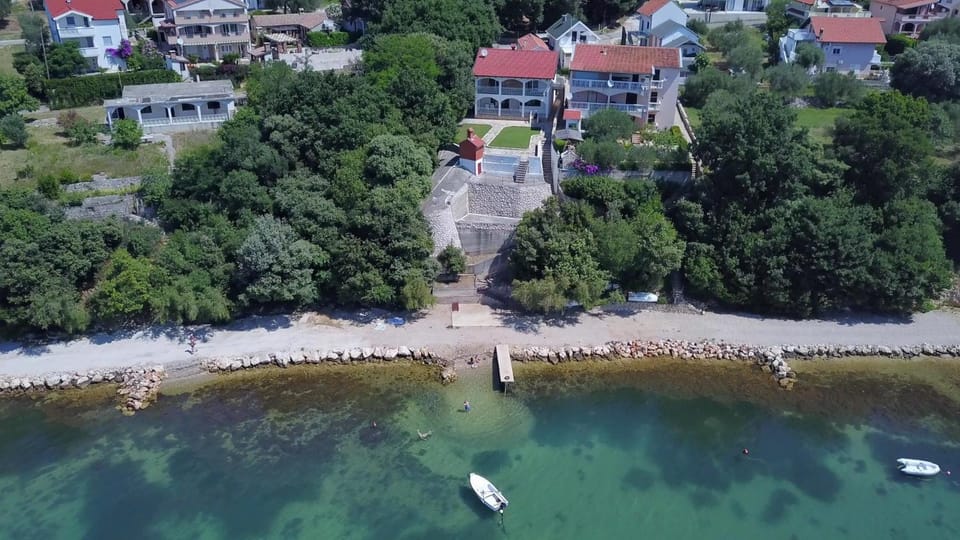 Apartman Šimun Petar Apartment in Šibenik-Knin County, Croatia