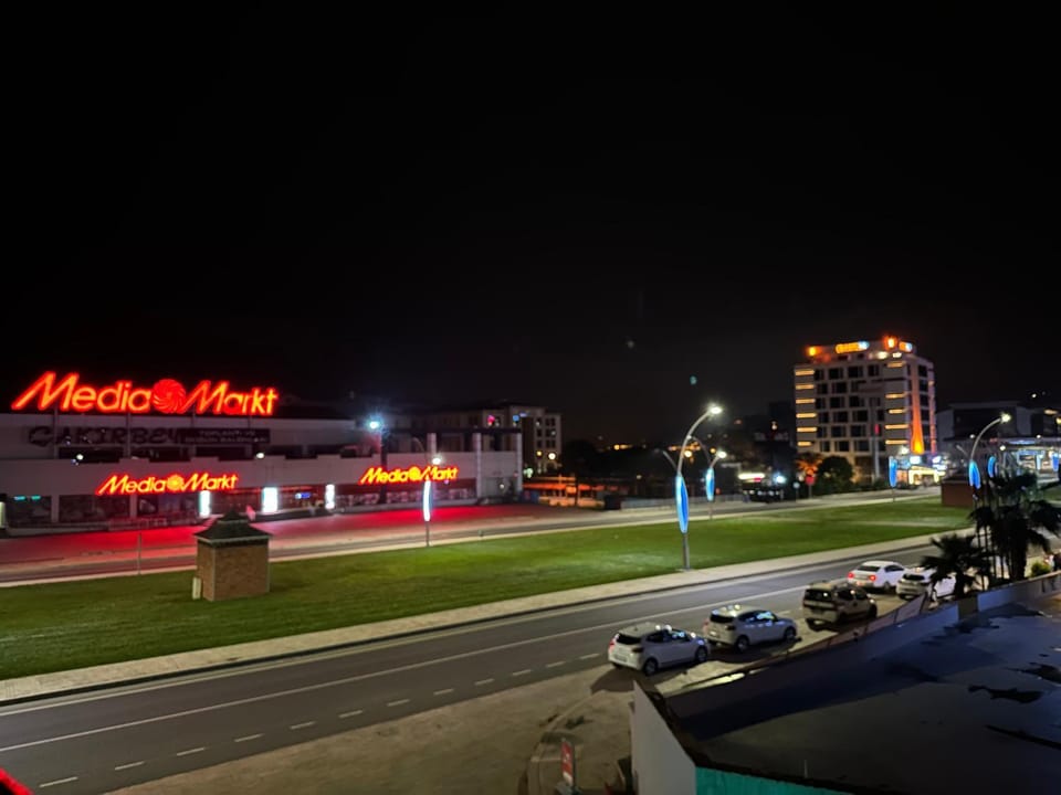 Night, Neighbourhood, City view, Location