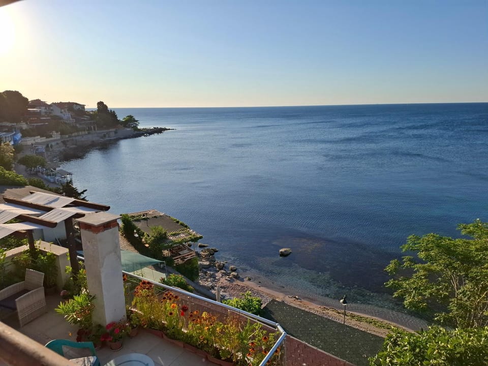 Guest House Neli Bed and Breakfast in Nessebar