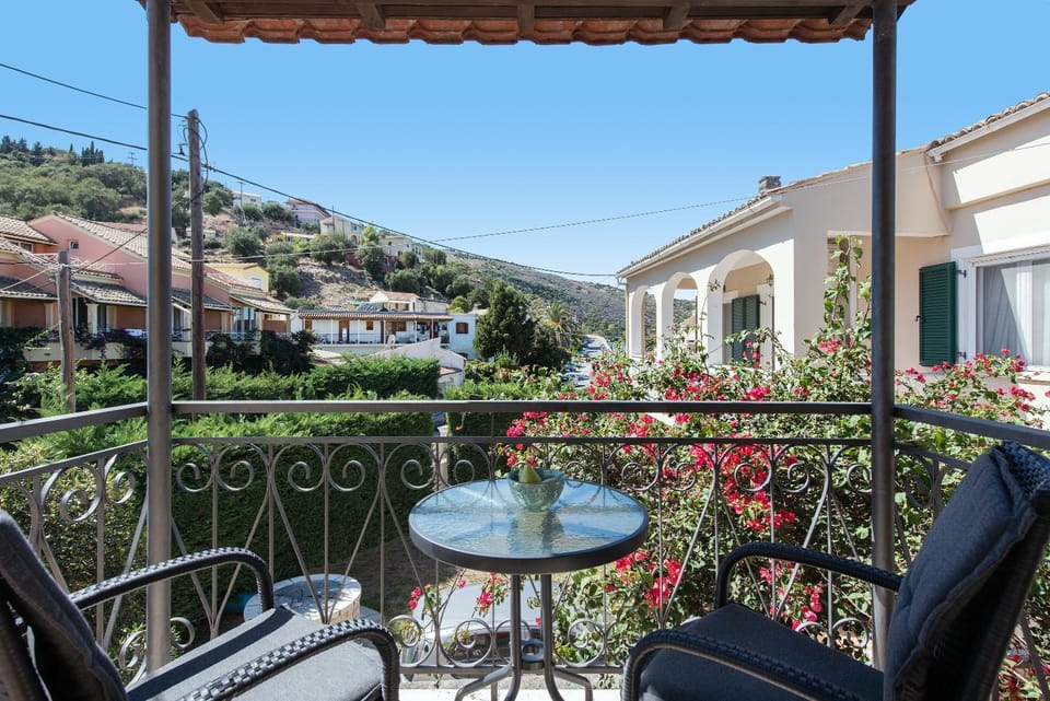 Balcony/Terrace, Mountain view, Sea view