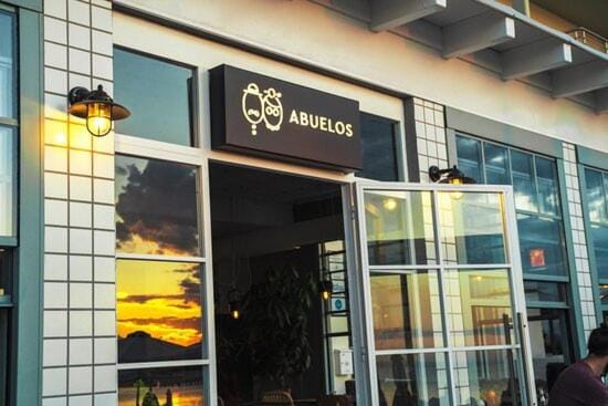 Restaurant/places to eat, Lounge or bar, Beach, Continental breakfast, Italian breakfast, American breakfast, Lunch, Dinner, Alcoholic drinks, Non alcoholic drinks