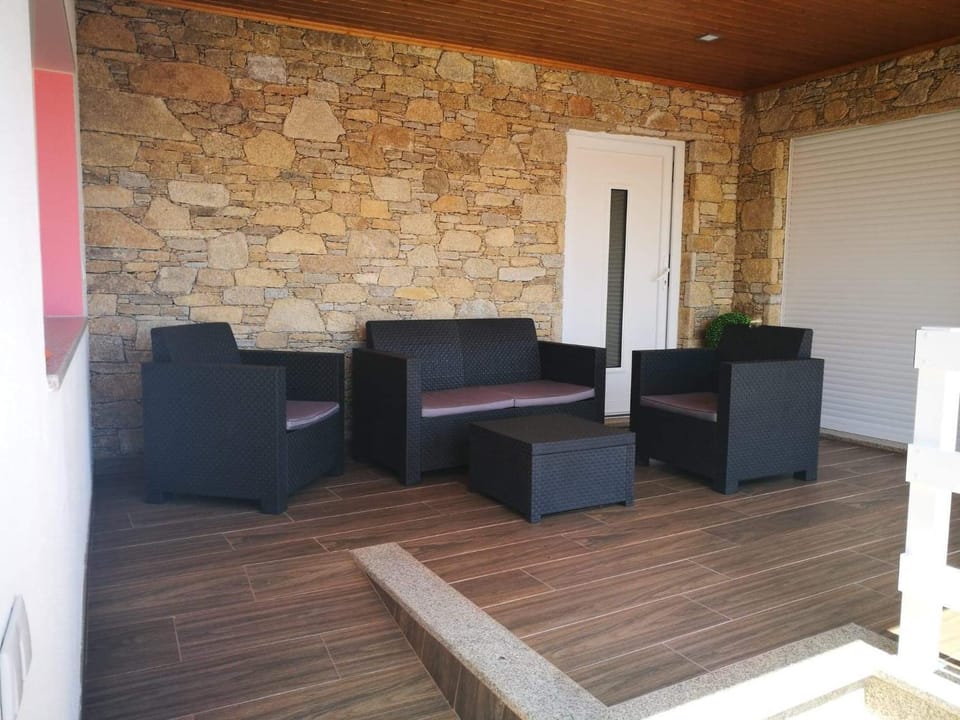 Casa do Forno do Ti Correia House in Castile and León
