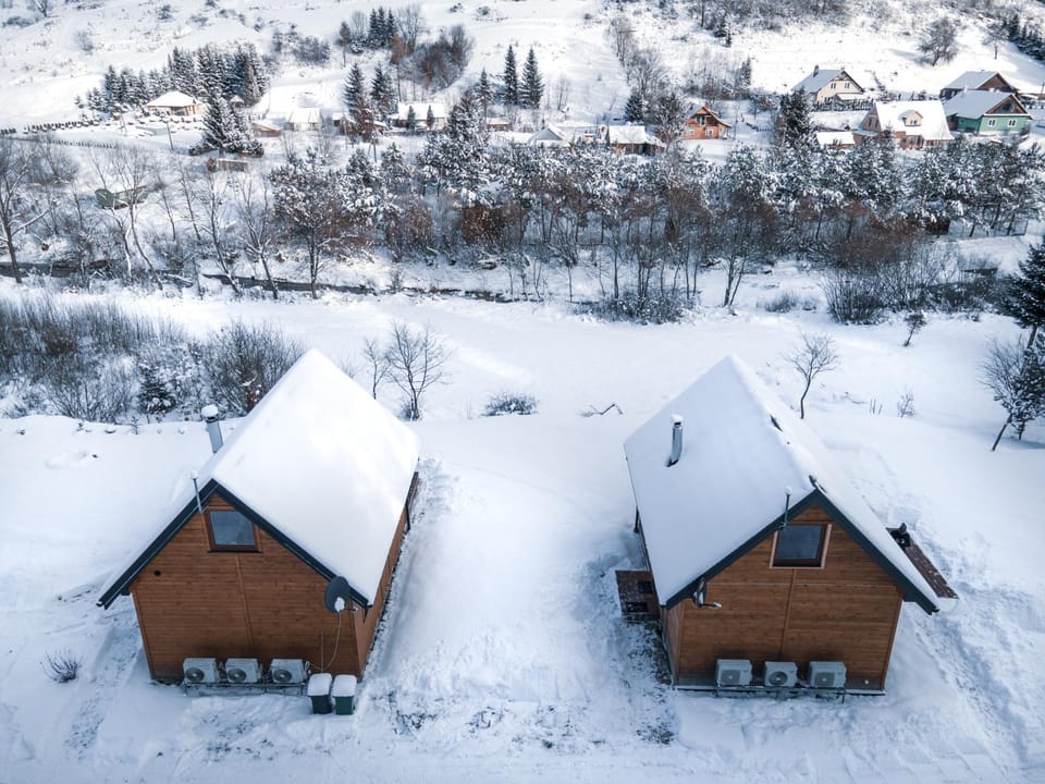 Dobre Miejsce Nature lodge in Lviv Oblast
