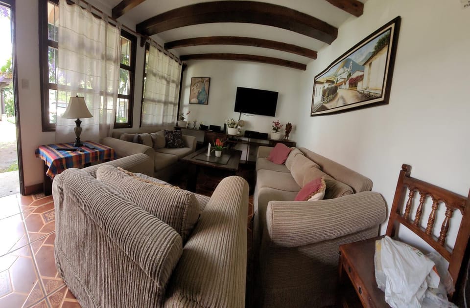 Villa Vegent-Confort-style-good vibes Villa in Antigua Guatemala