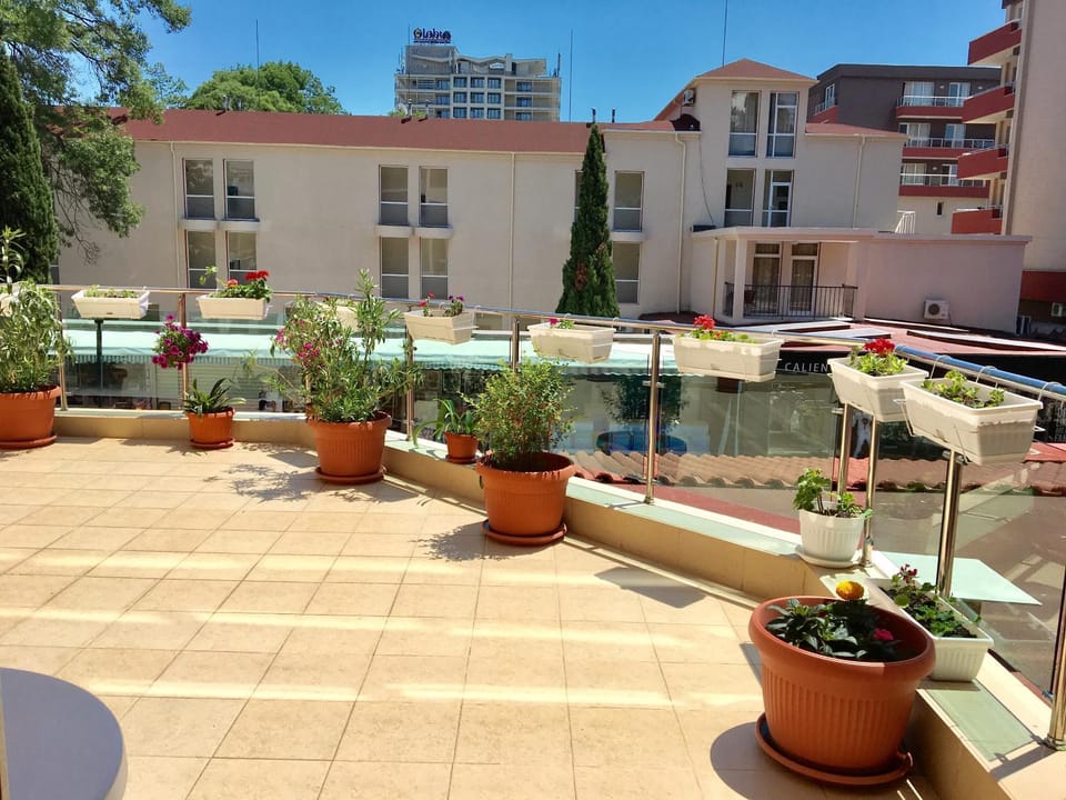 Maverick Hotel Hotel in Sunny Beach