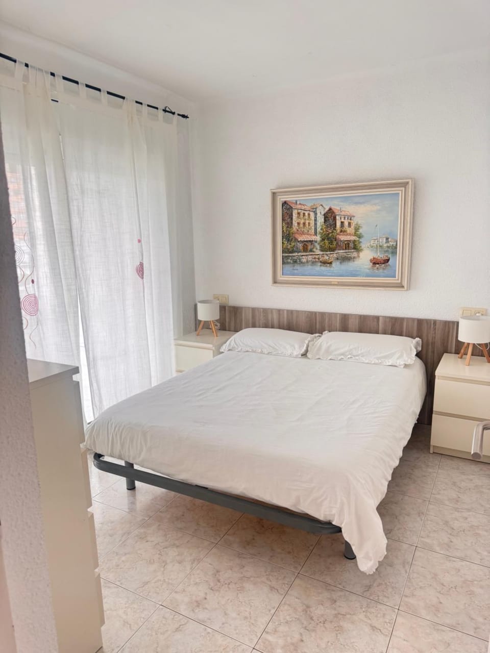 bonito apartamento en roses zona familiar Apartment in Roses
