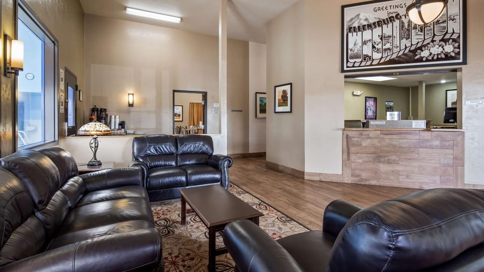 Lobby or reception, On site