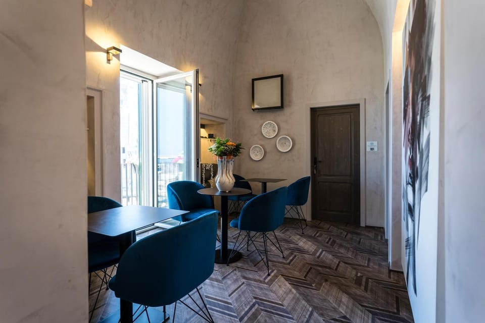 Seating area