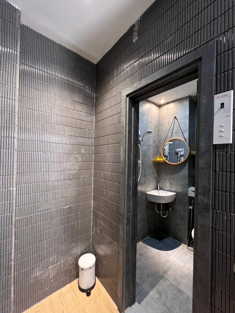 Shower, Toilet, Bathroom
