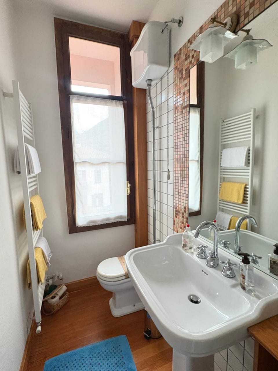 Toilet, Bathroom