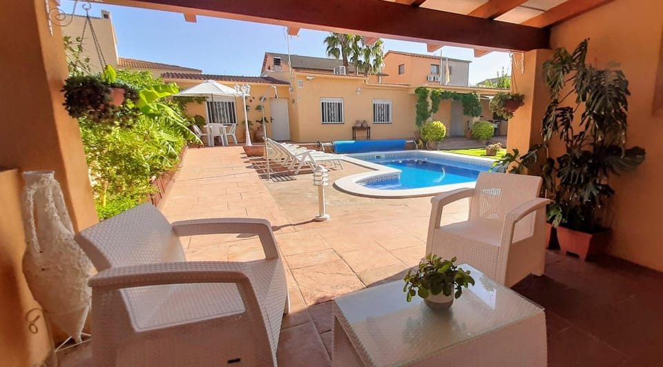 Property building, Pool view, Swimming pool