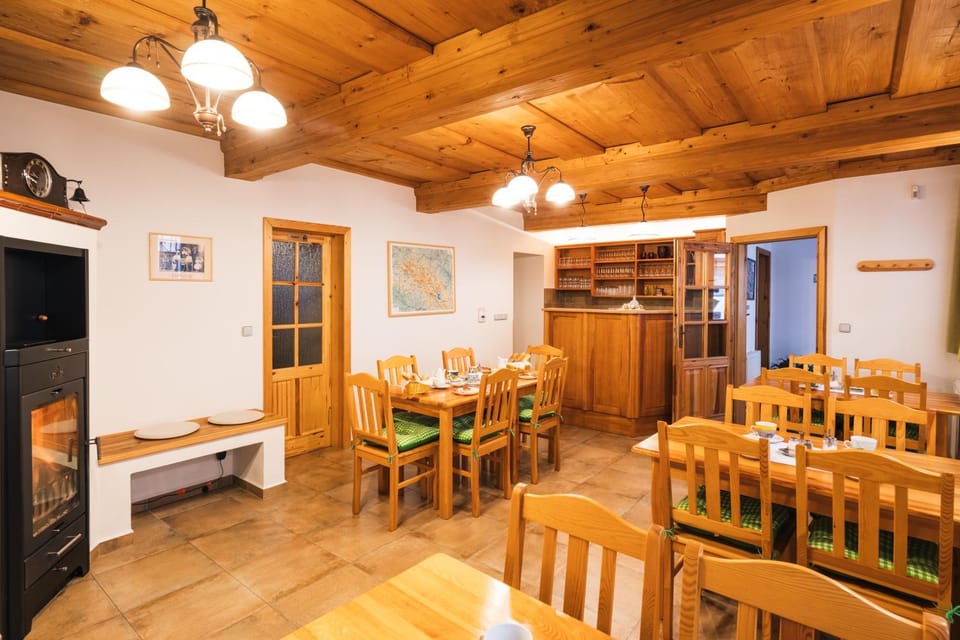 Lobby or reception, Breakfast
