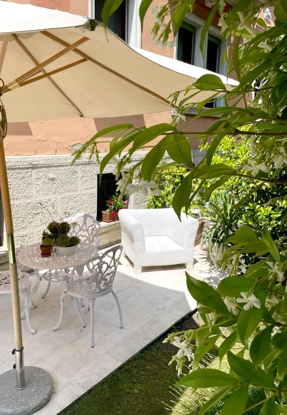 Garden, Garden view