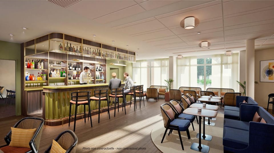 Lounge or bar