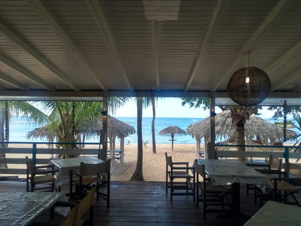 Jolie studio meublé avec petite vue mer Apartment in Grande-Terre, Guadeloupe
