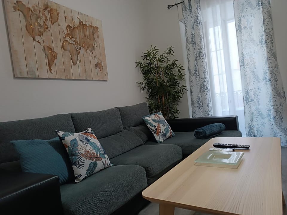 At Plaza del Duque Apartment in Cáceres‎