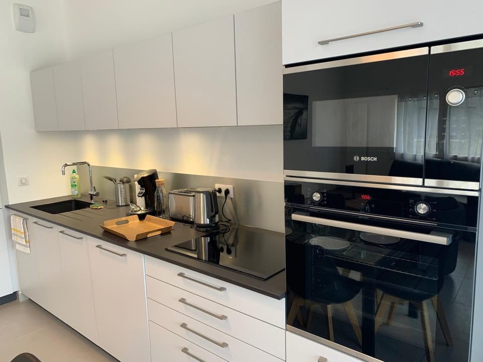 Coffee/tea facilities, Kitchen or kitchenette, dishwasher, minibar, pet friendly, stove, toaster