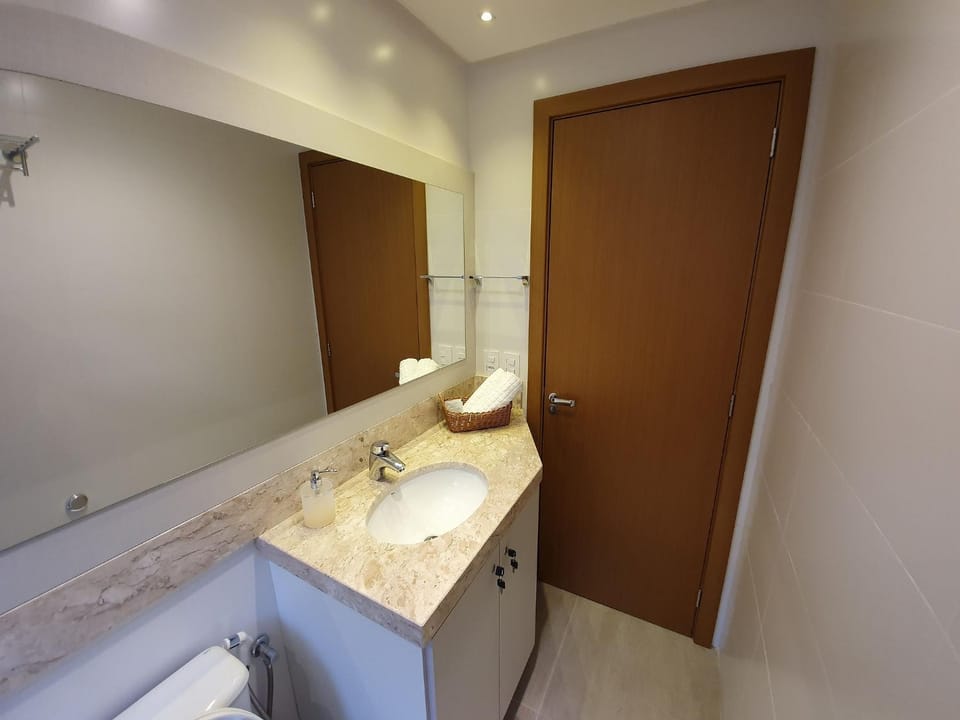 Apto Luxo 250m R. Coberta | 2 Suítes | Mobiliado Apartment in Gramado