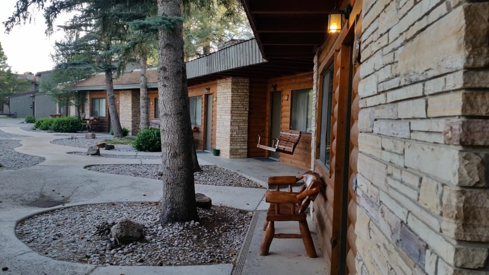 Facade/entrance, Day