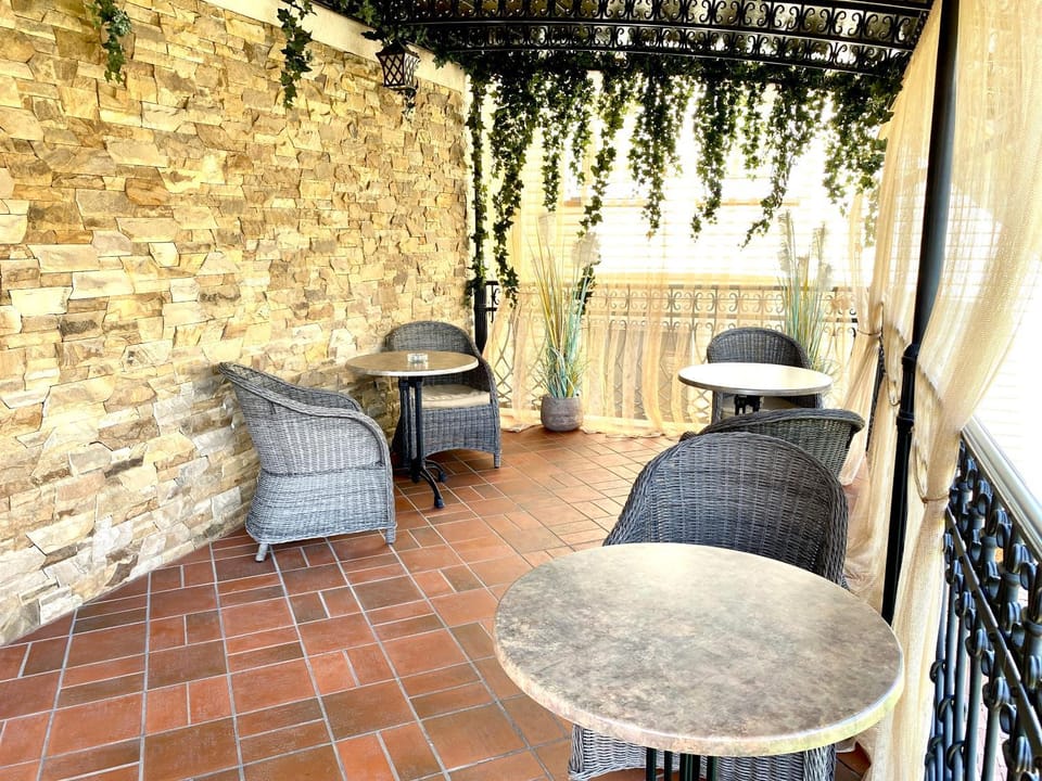 Balcony/Terrace, Seating area