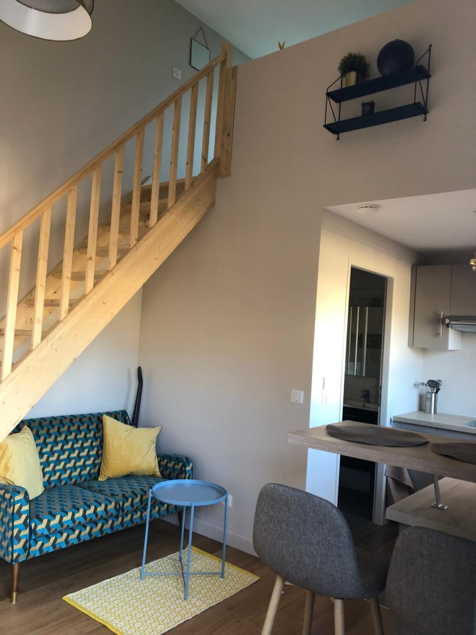 Kitchen or kitchenette, Living room, Dining area