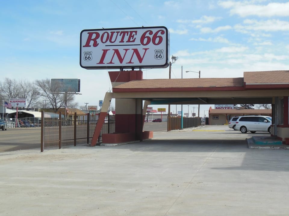 Facade/entrance, Property logo or sign