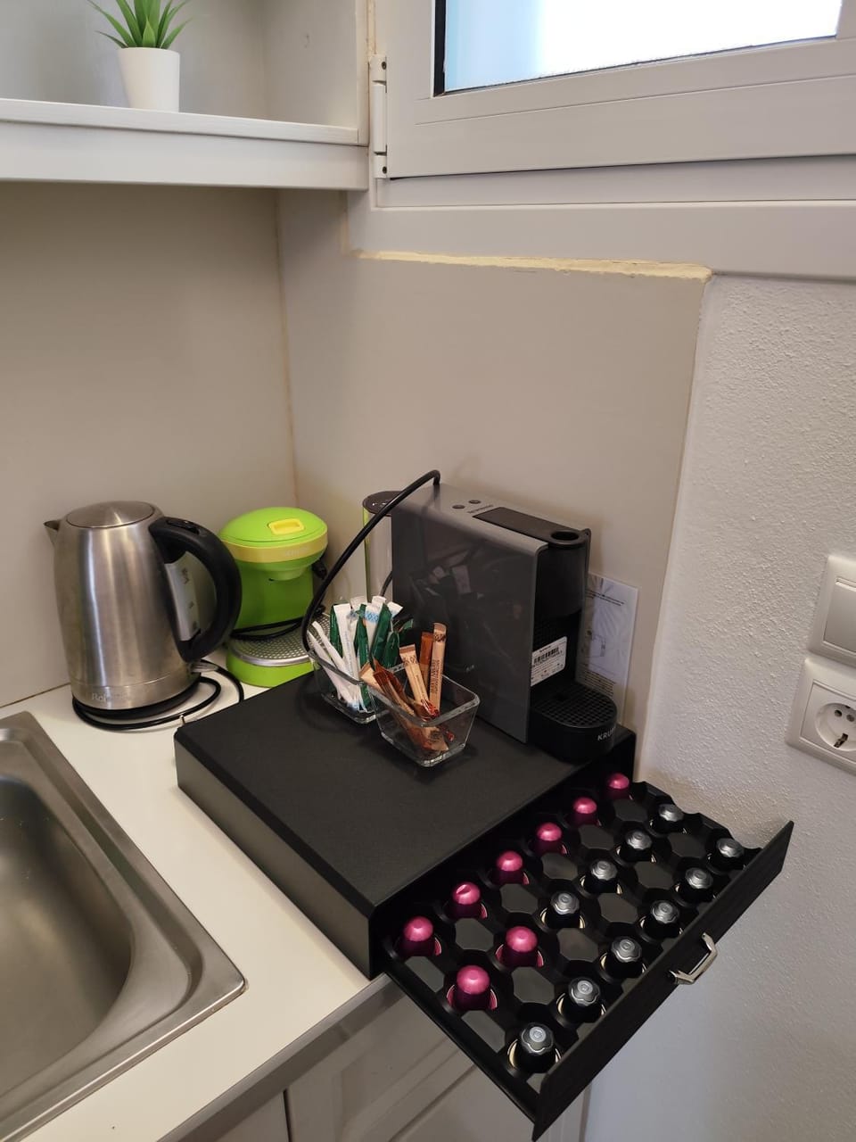 Coffee/tea facilities