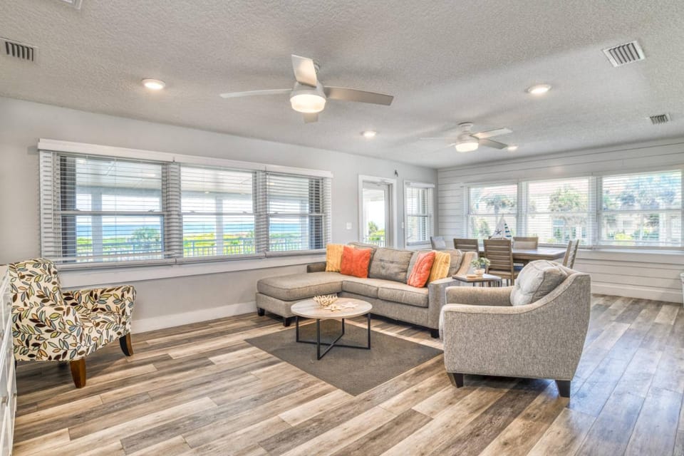 Barefoot Hideaway I Apartment in Saint Augustine