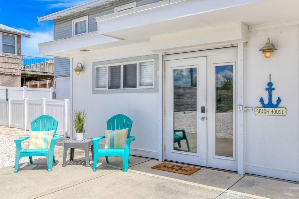 Barefoot Hideaway I Apartment in Saint Augustine